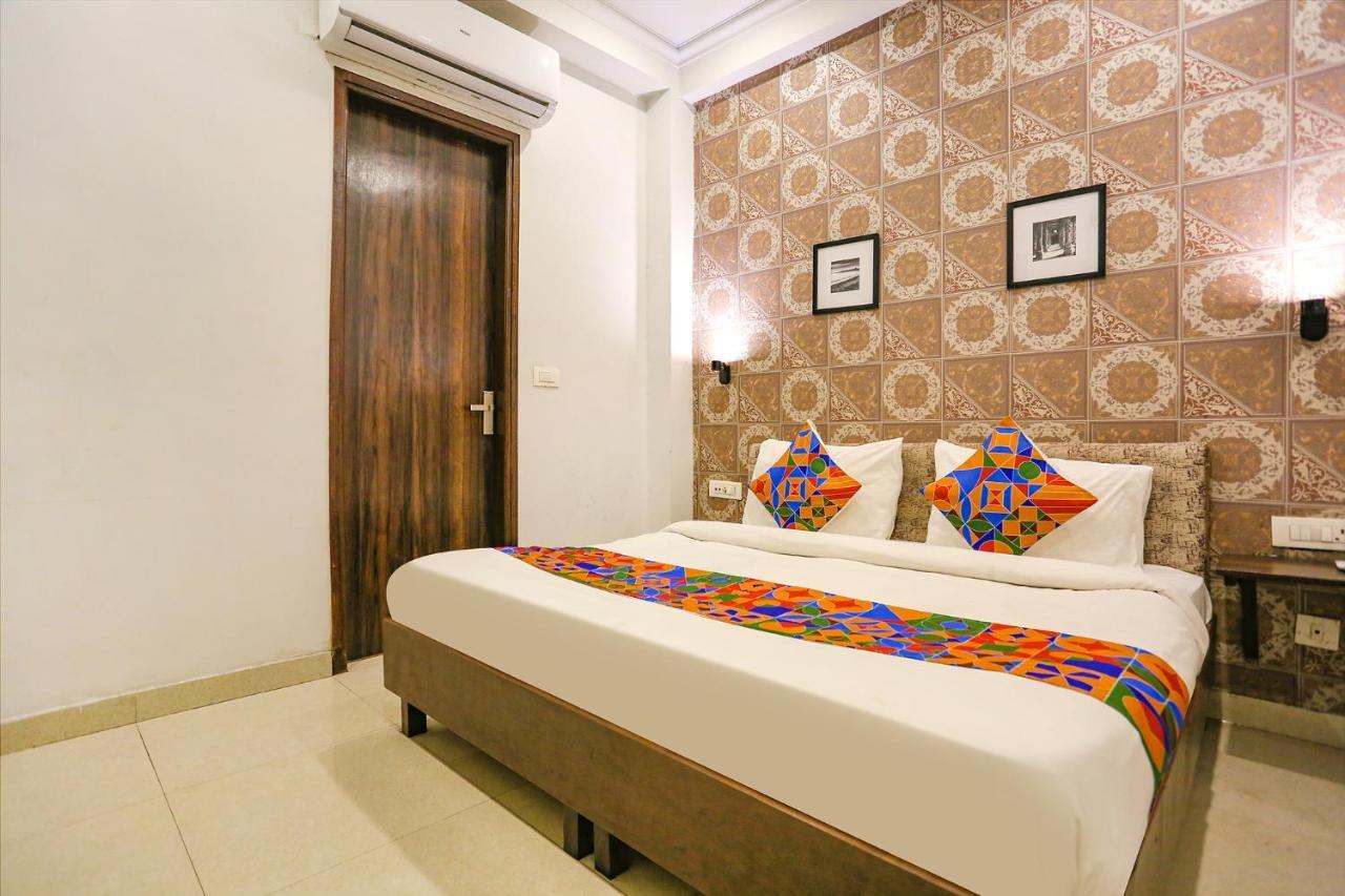 Fabhotel Novel Suites - Nr Yashobhoomi Convention Centre Ню Делхи Екстериор снимка